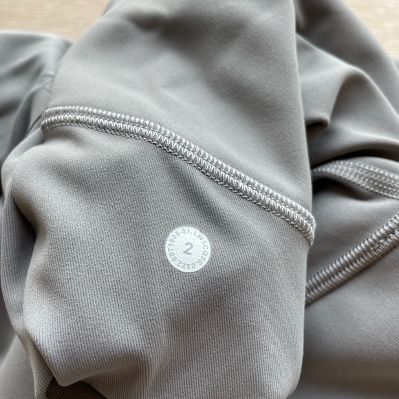 Lululemon Swift Speed high-rise tight 28” brushed luxtreme - Picture 8 of 8